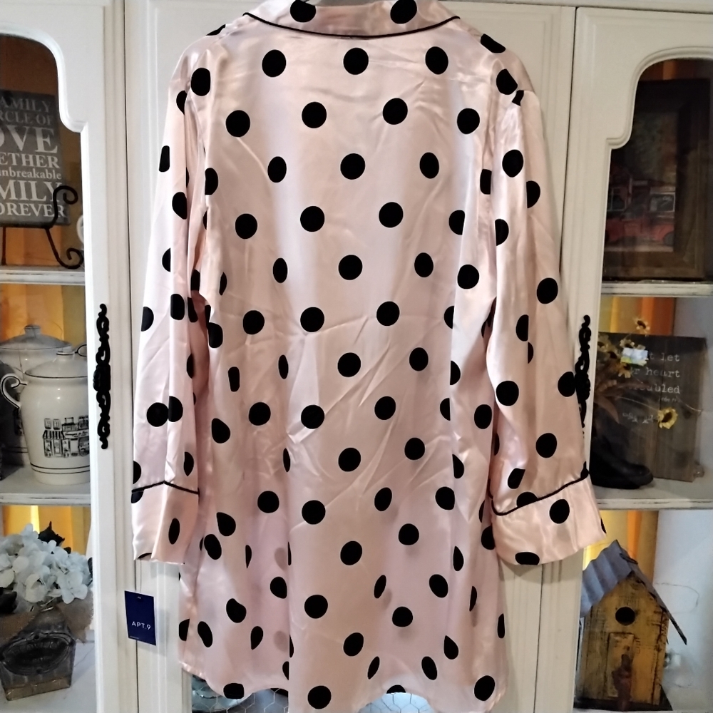 New! Apt 9 Nightshirt 🩷 - Picture 2 of 6
